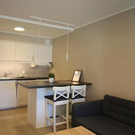 Setnes Feriesenter بيت شباب Veblungsnes