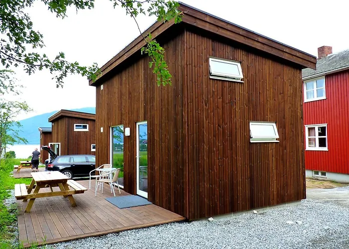 Setnes Feriesenter * Veblungsnes